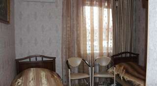 Гостевой дом Safari Hotel Астрахань Двухместный номер с 2 отдельными кроватями-8
